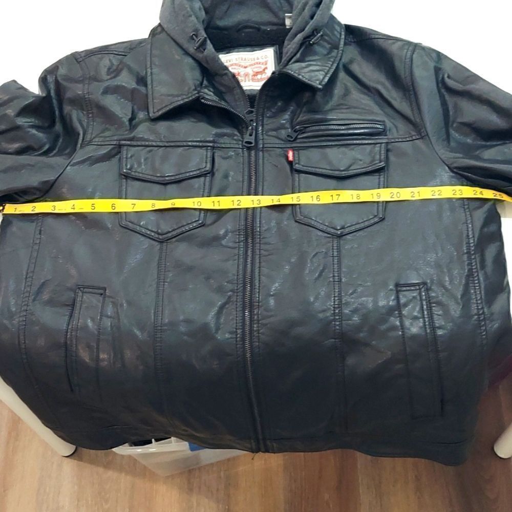 Levi’s Black Faux Leather Sherpa Hooded Bomber Jacket Sz XL - Picture 15 of 16